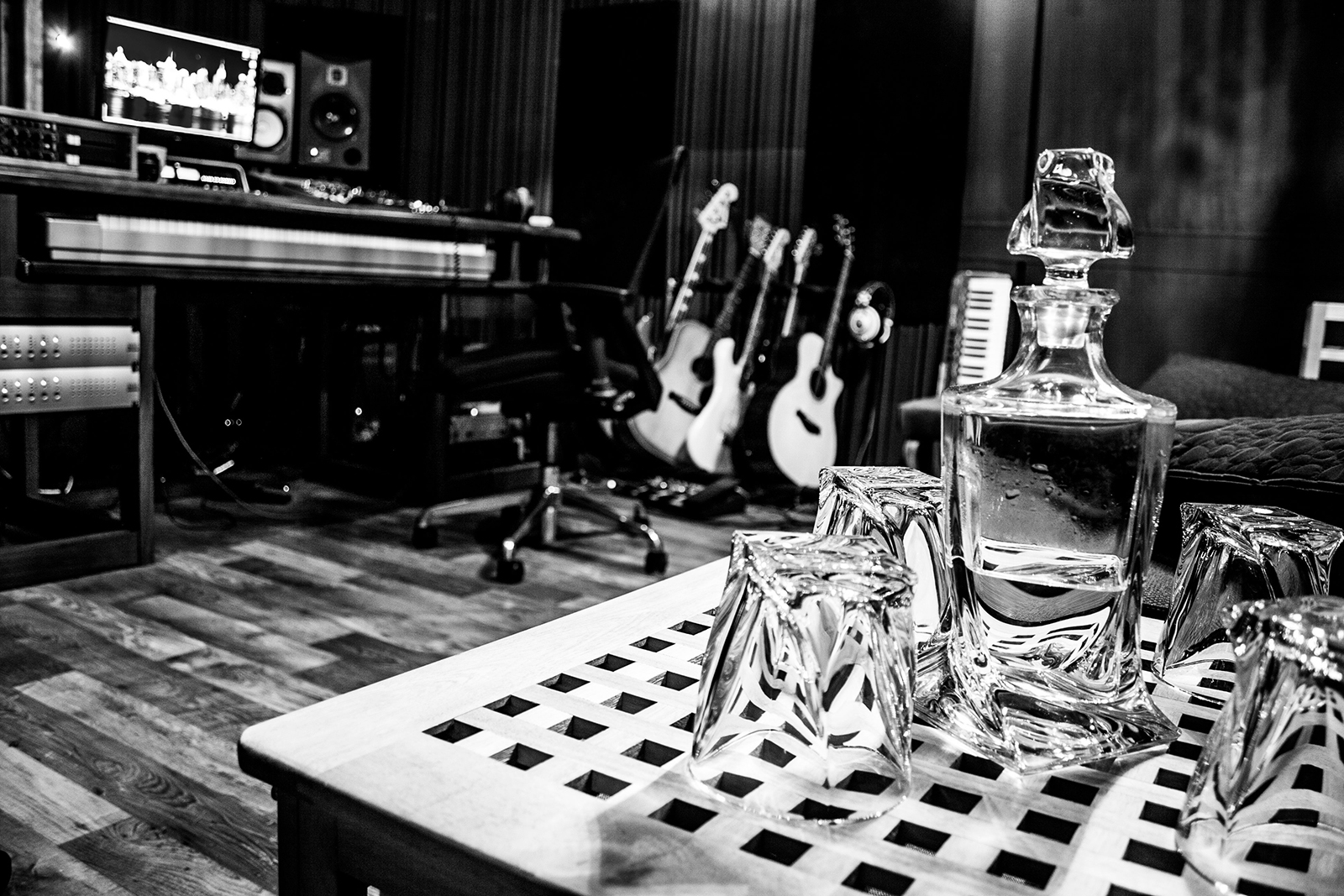 Bring The Noize - studio nagrań